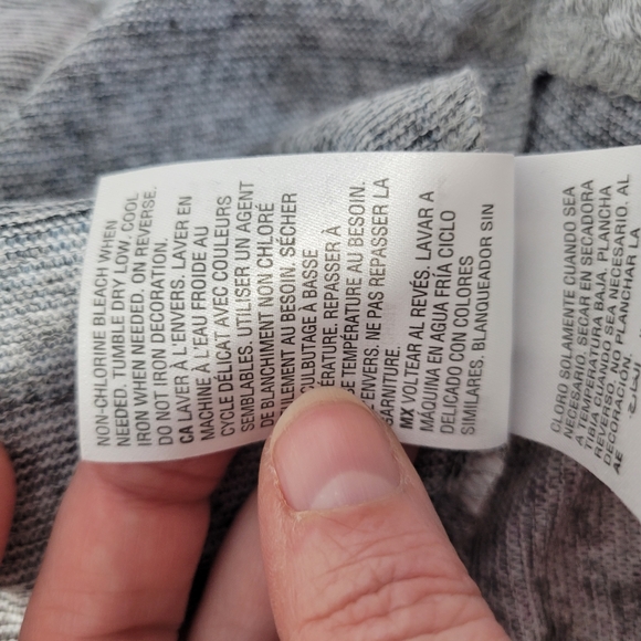 Style & Co NWT Womens/Tens floral T-shirt Size XS - Picture 9 of 9